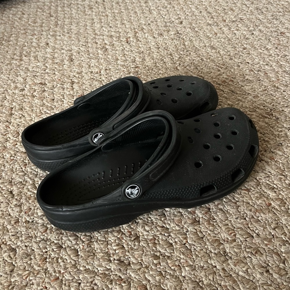 Crocs